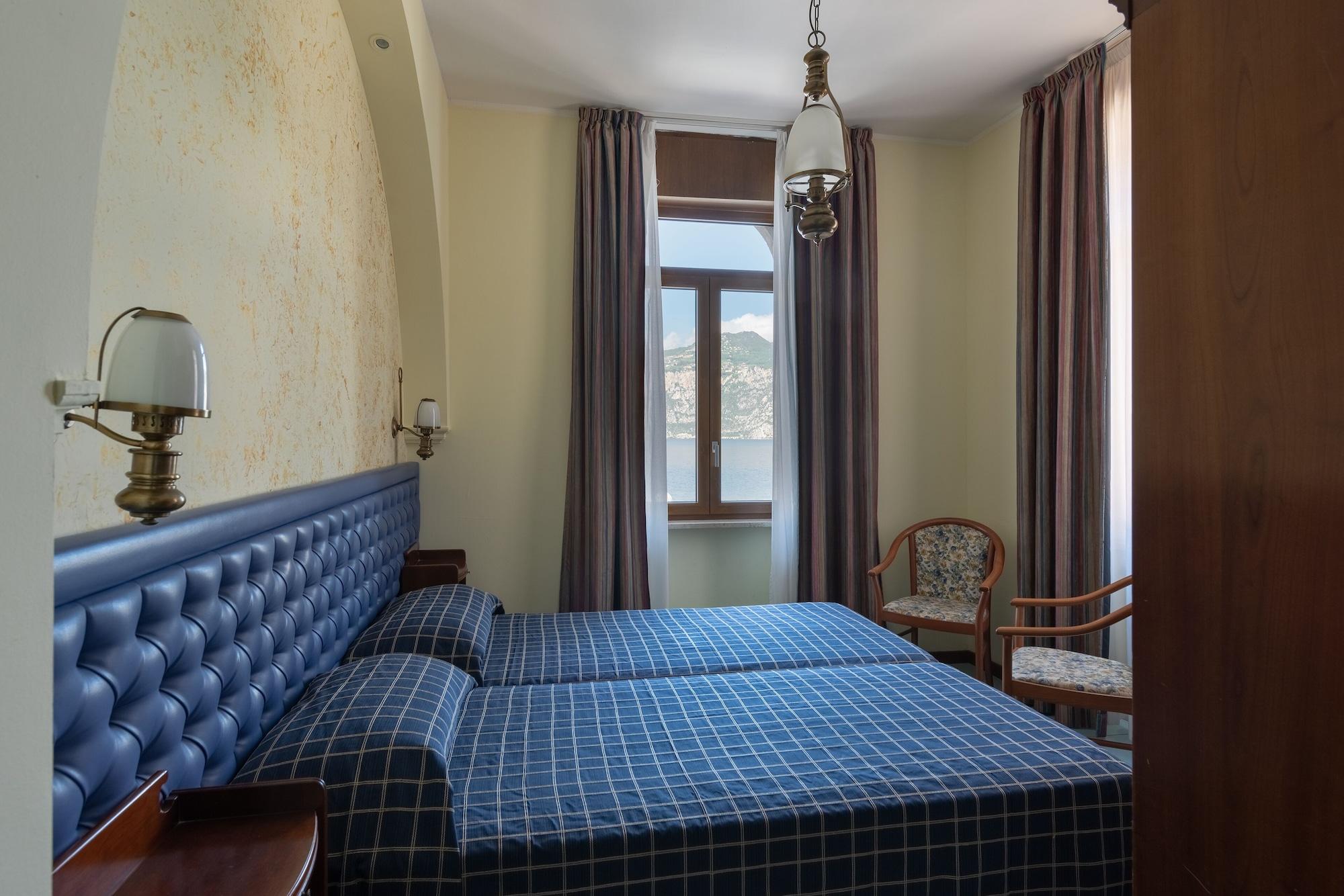 Hotel マルチェージネ エクステリア 写真
