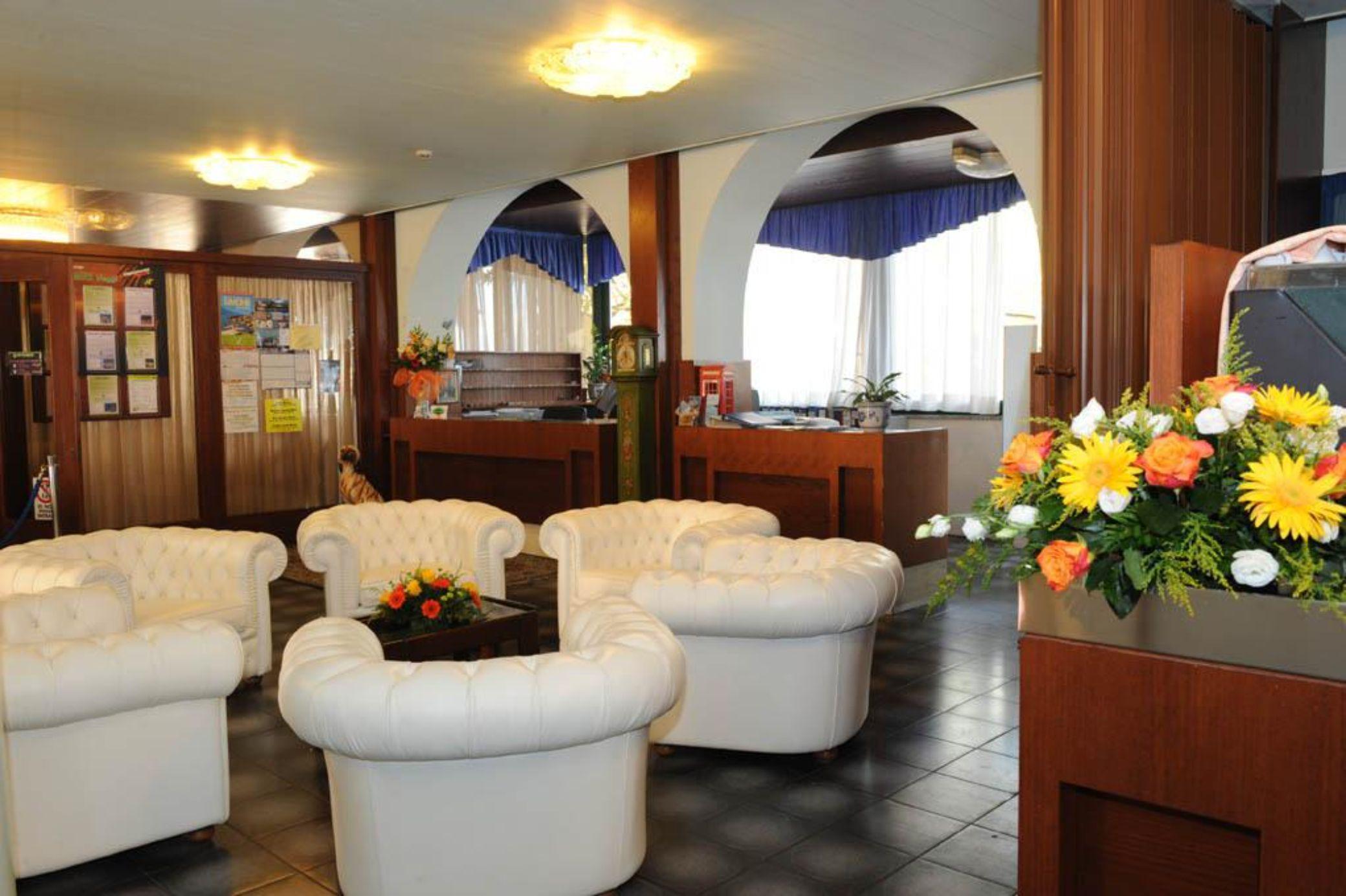 Hotel マルチェージネ エクステリア 写真